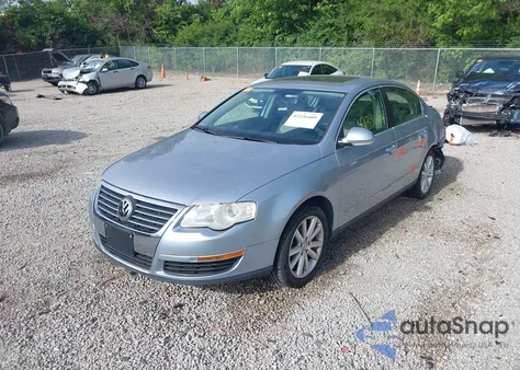 2006 Volkswagen Passat 3.6 from USA, damaged, VIN WVWAU73C26P079291